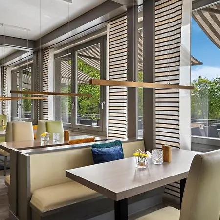 ホテル Diehlberg 4*